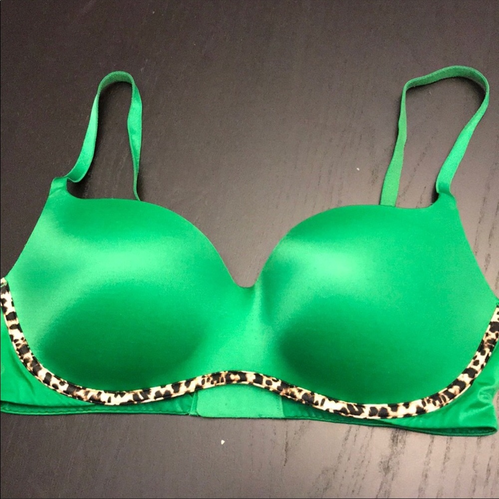 Victoria’s Secret bra